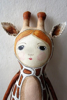 giraffe_art_doll.jpg