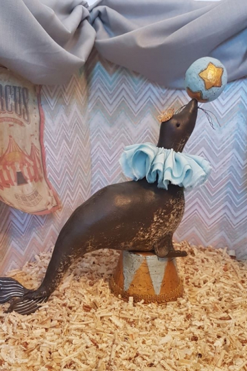 Cyril the circus seal.